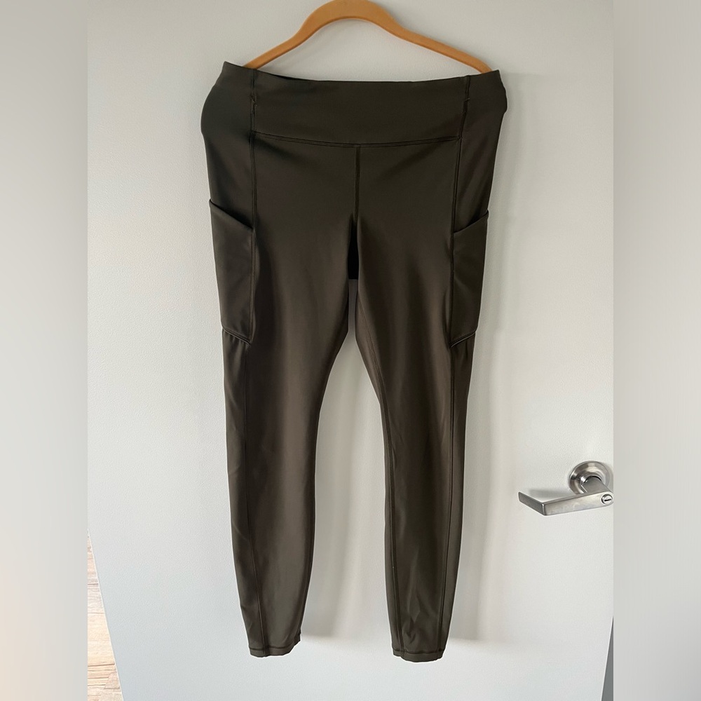 Lululemon Fast and Free leggings